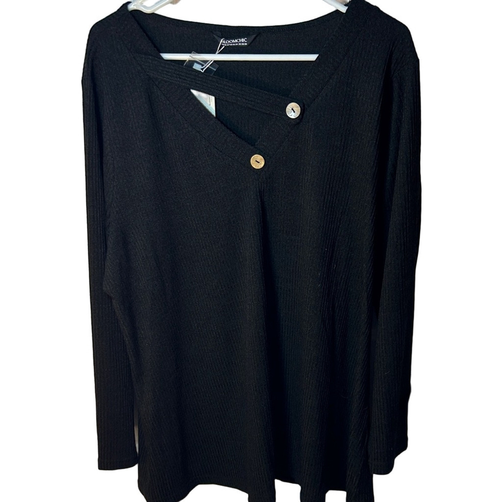 Bloomchic black knit sweater size 18-20